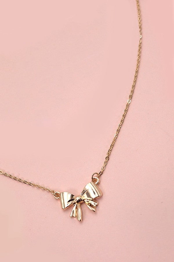 Bow Necklace